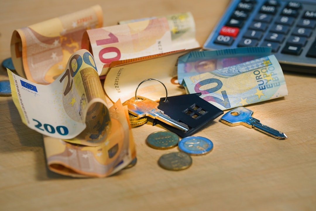 Come risparmiare soldi ogni mese: 9 metodi pratici